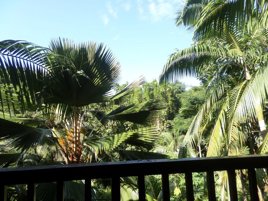 הוילה Baie Lazare  Hillside Retreat מראה חיצוני תמונה